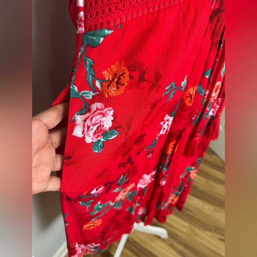 Torrid Red Floral Gauze Skater Flutter Lace Up Neck Pocket Dress Size 1 1X - Picture 7 of 13